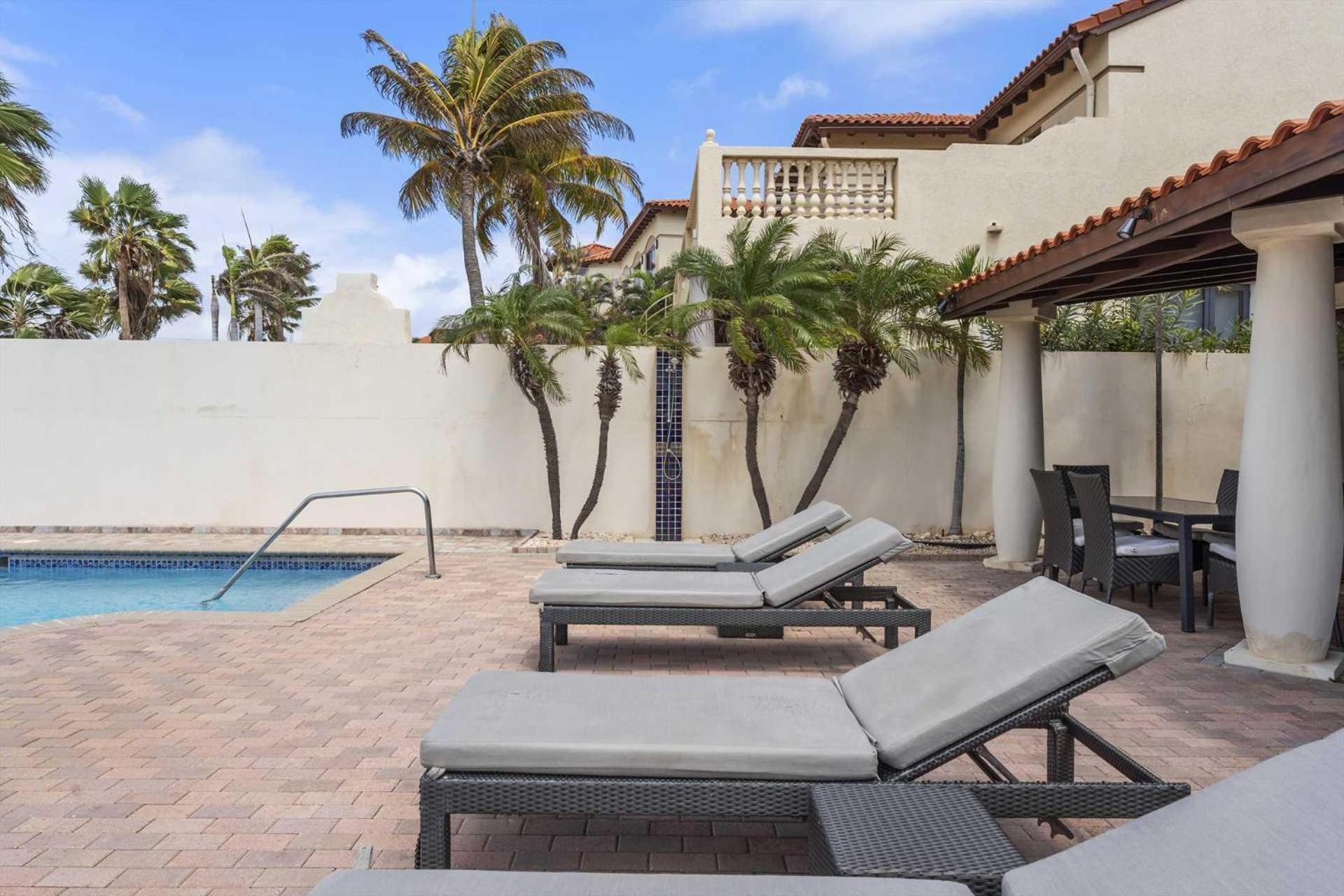 Private Villa With Pool- Island View 3Br-Cb01 Palm Beach Exterior photo